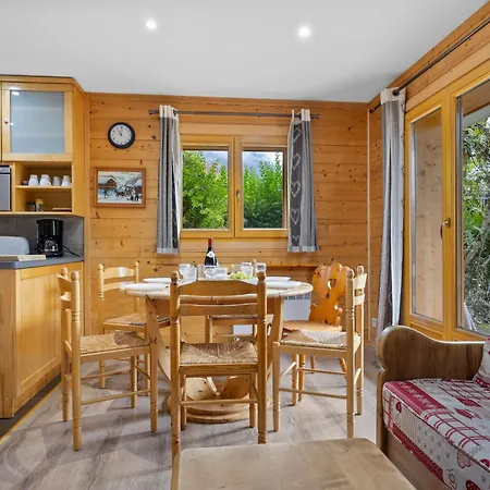 Appartement Le Petit Savoyard-3 By Interhome Châtel